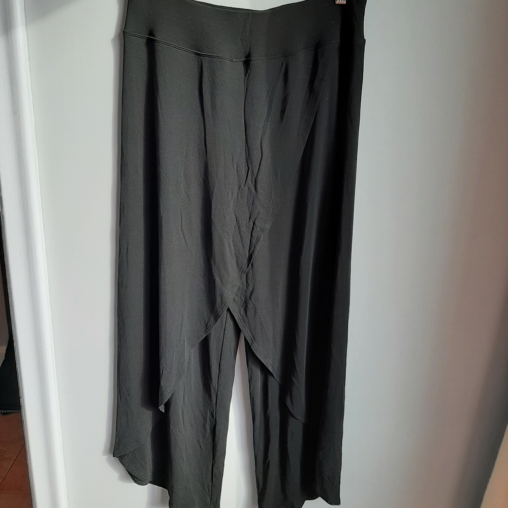Eileen Fisher Black Silk Knit Wrap Pants,Medium